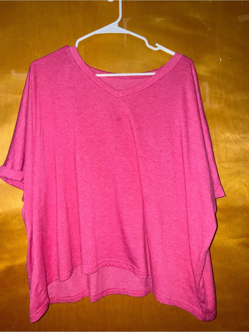 Relaxed V-Neck Women’s Top in Pink